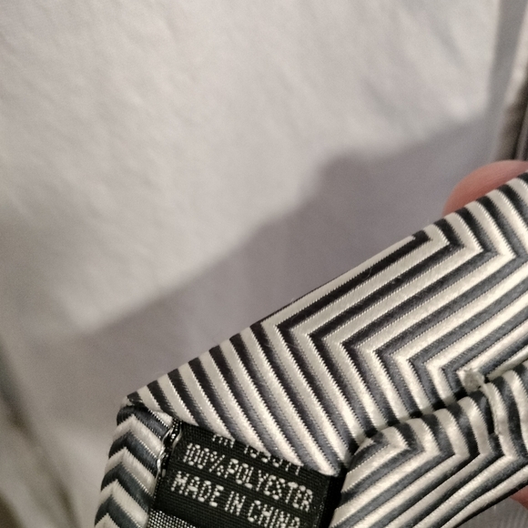 Alexander Logan Neckwear TIEMART Aquamarine Navy Striped Necktie Tie 60” X 3” - Picture 6 of 10